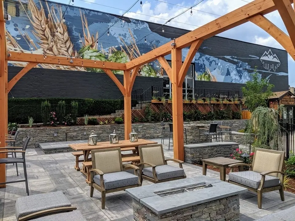 Urban Lodge